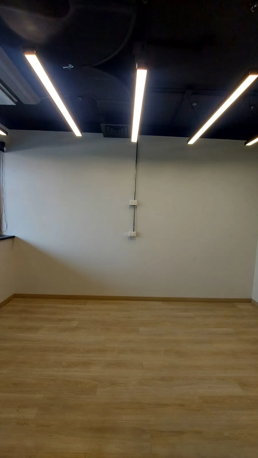Habilitación y remodelación de oficina ejecutada por Depton Arquitectura